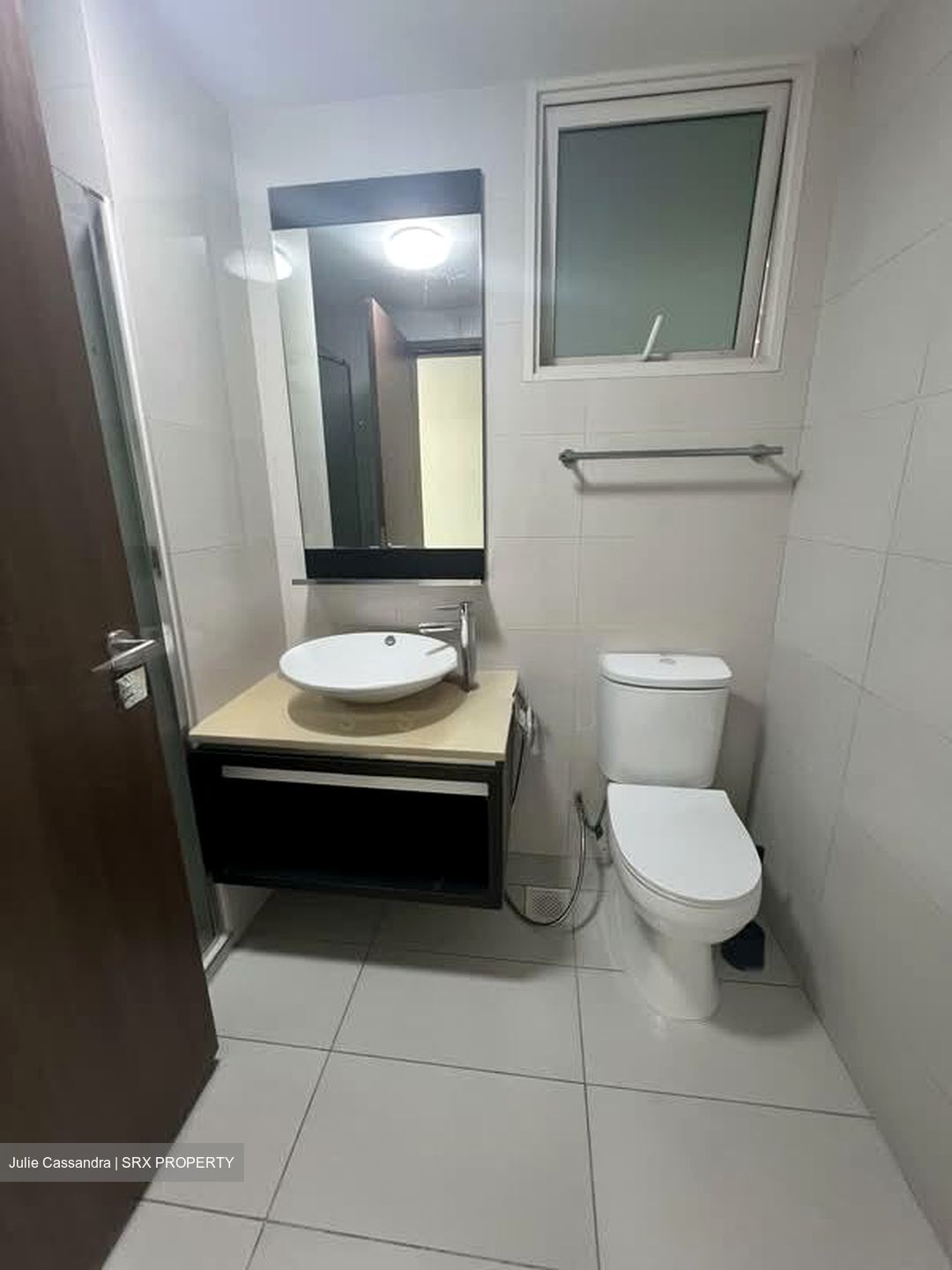 1 Canberra (D27), Condominium #580799031